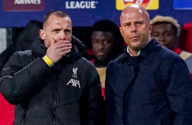 Liverpool quyết đòi nợ Galatasaray