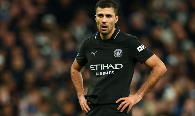 Rodri thoát án phạt treo giò của FA.