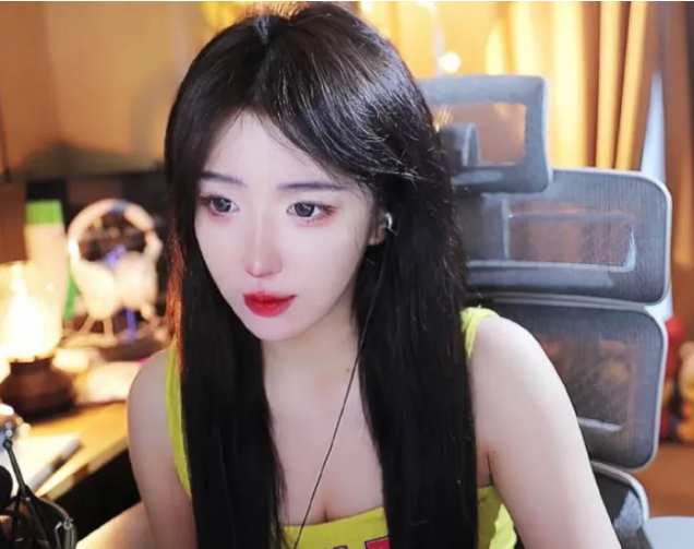 Nữ streamer Dai Meier trong buổi livestream