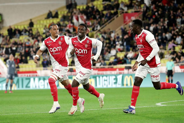 Monaco đánh bại Brest trên sân nhà.