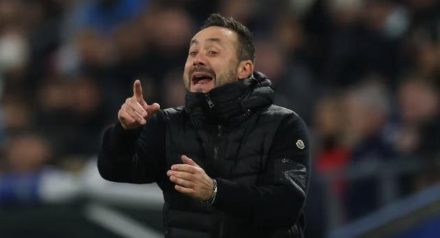 Roberto De Zerbi được Gerrard đánh giá cao.