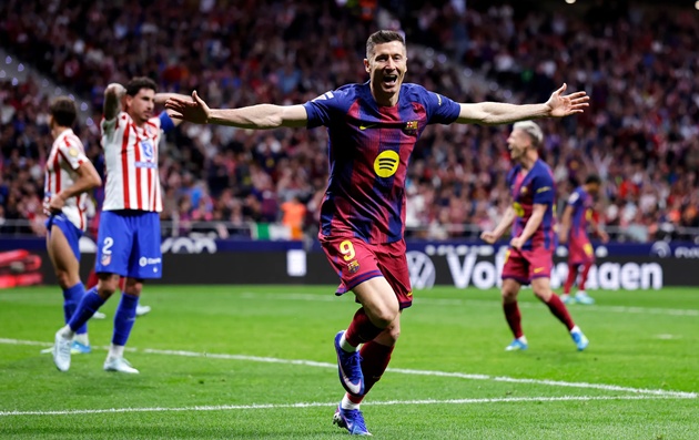 Sát thủ Lewandowski dưới thời Flick