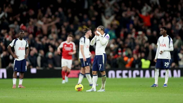 Tottenham đang gắn liền với hàng loạt thống kê thảm họa