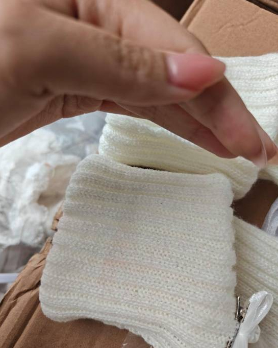 Cosplay tạo điểm nhấn, nàng hot girl gợi cảm bất ngờ vướng drama trang phục- Ảnh 4. Drama cosplay gây tranh cãi trên mạng xã hội