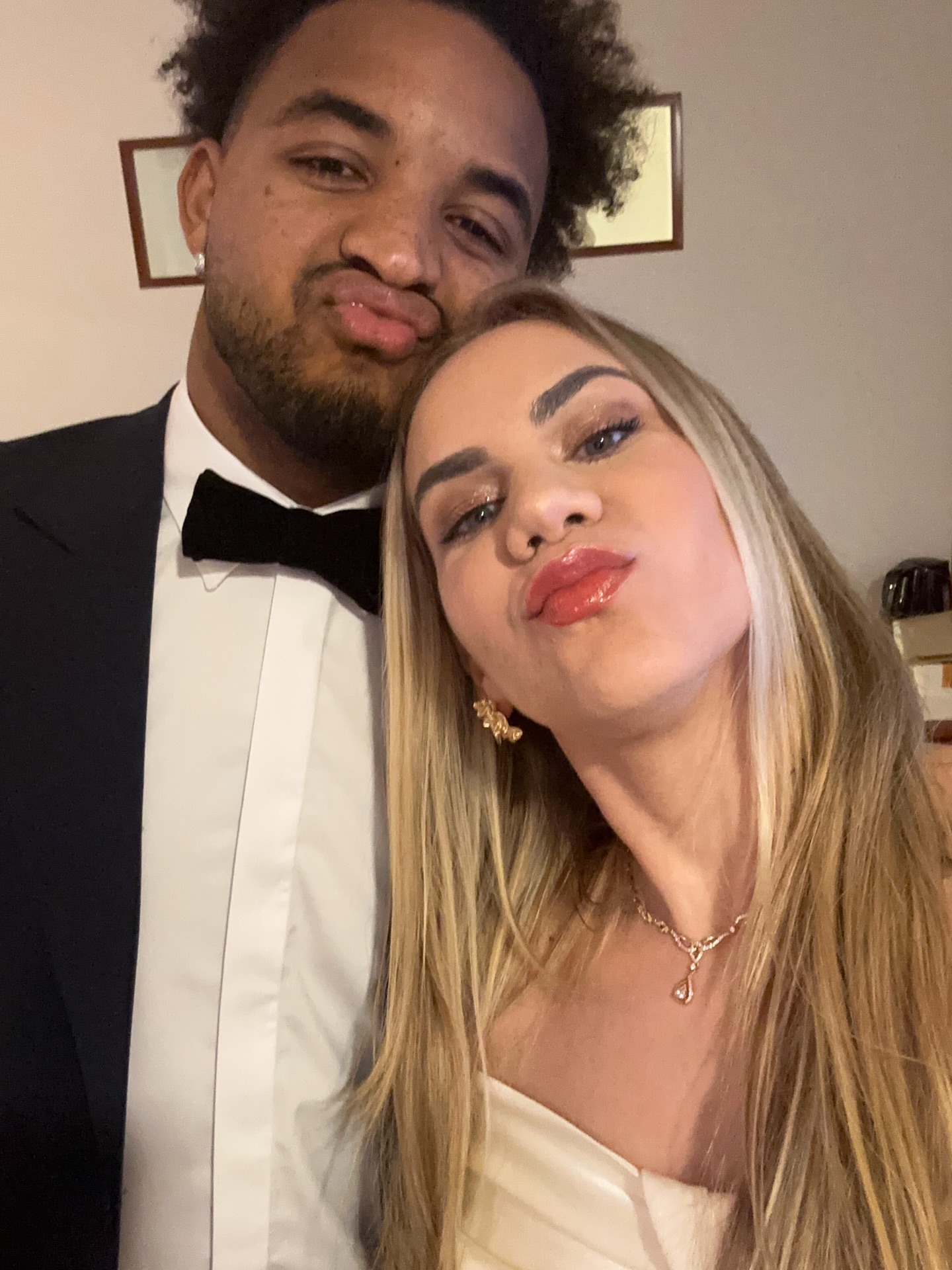 Vợ chồng Xuân Son hòa nhập nhanh với Việt Nam