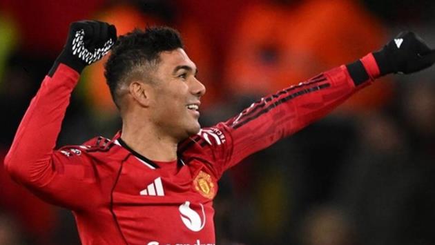 Adam Wharton khả năng thay thế Casemiro tại Man Utd