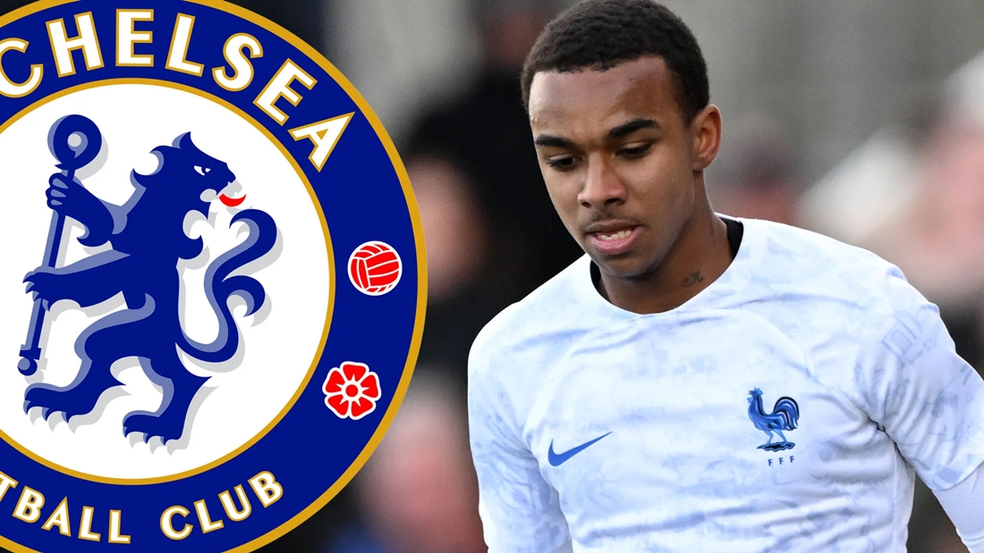 Chelsea được khuyên chiêu mộ Junior Kroupi.