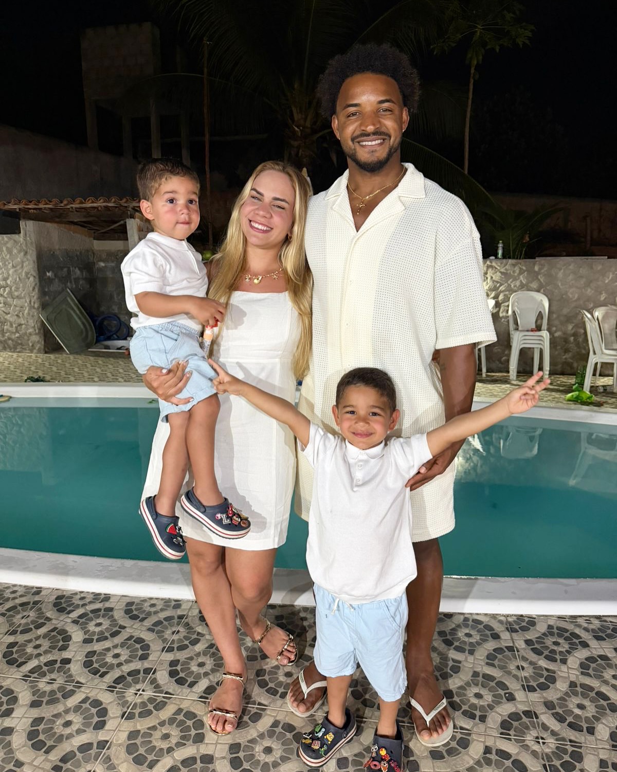 Gia đình Xuân Son cùng học tiếng Việt