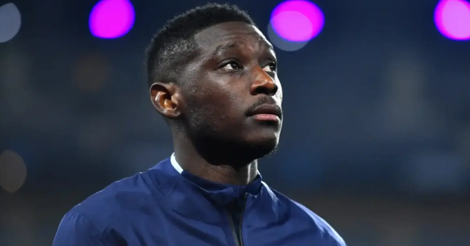 PSG chấp nhận lỗ sâu trong thương vụ Kolo Muani