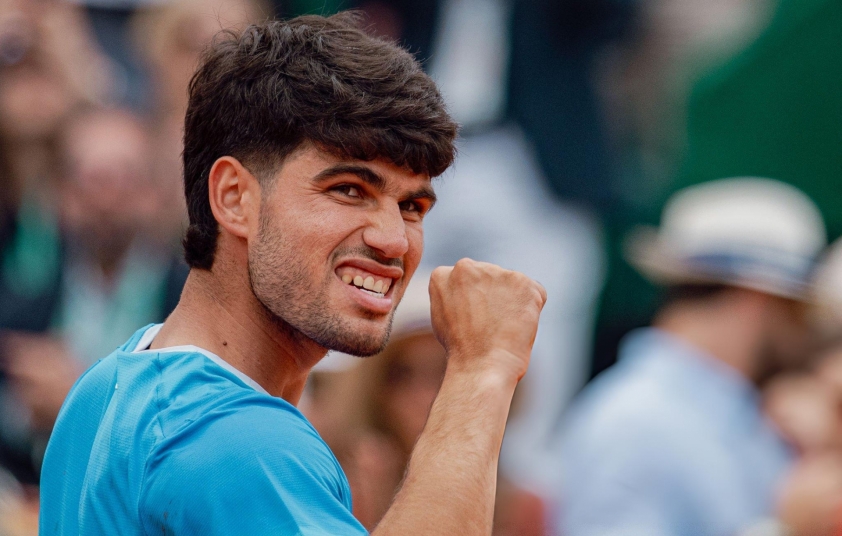 Alcaraz áp đảo Bublik trong tứ kết Monte Carlo Masters 2026