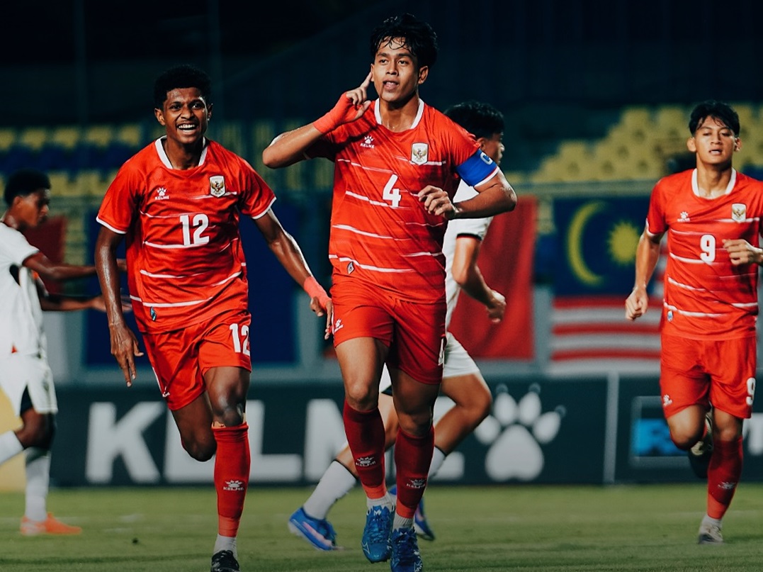 U17 Indonesia áp đảo đối phương