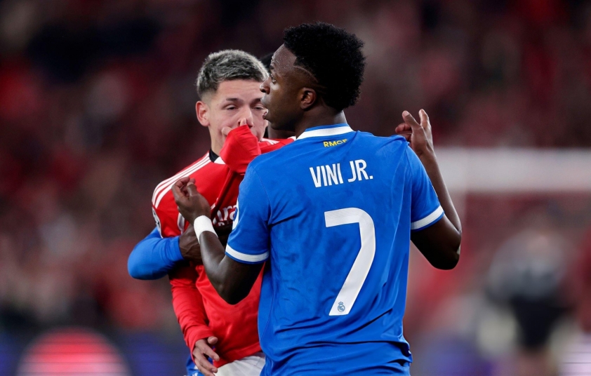 Đồng đội Messi nguy cơ bị treo giò tại World Cup