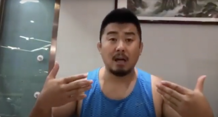 Từ Hiểu Đông phát triển kênh Youtube quốc tế