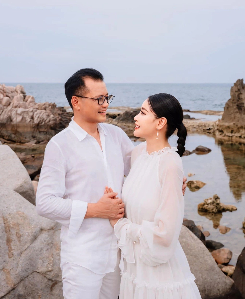 Hà Kiều Anh và chồng