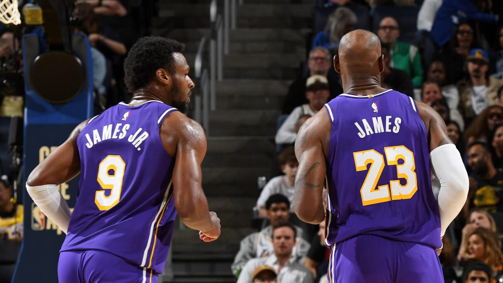 Bronny trong màu áo Lakers