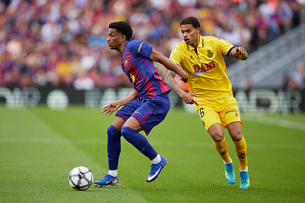 Balde còn vụng về khi tấn công