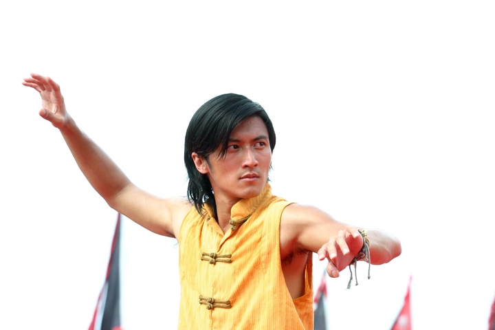 Tạ Đình Phong vai Lương Bích phim Vịnh Xuân Quyền