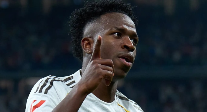 Vinicius Junior gây lo ngại tại Real Madrid