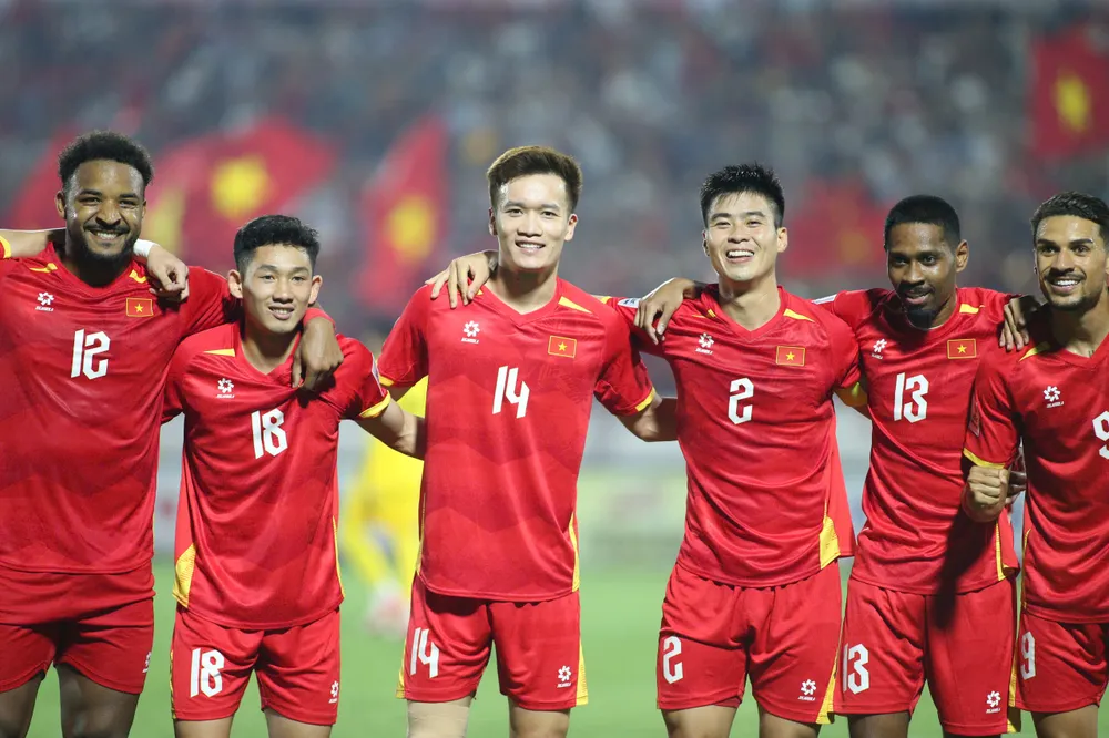 Hoàng Đức trong màu áo đội tuyển Việt Nam