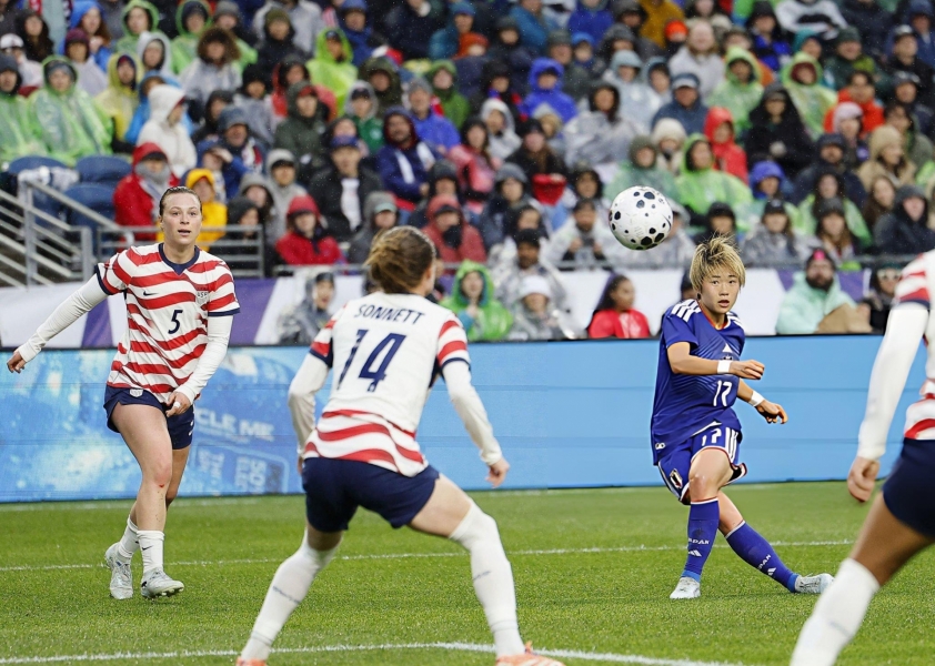 Nhật Bản bất ngờ đánh bại Mỹ trước thềm World Cup