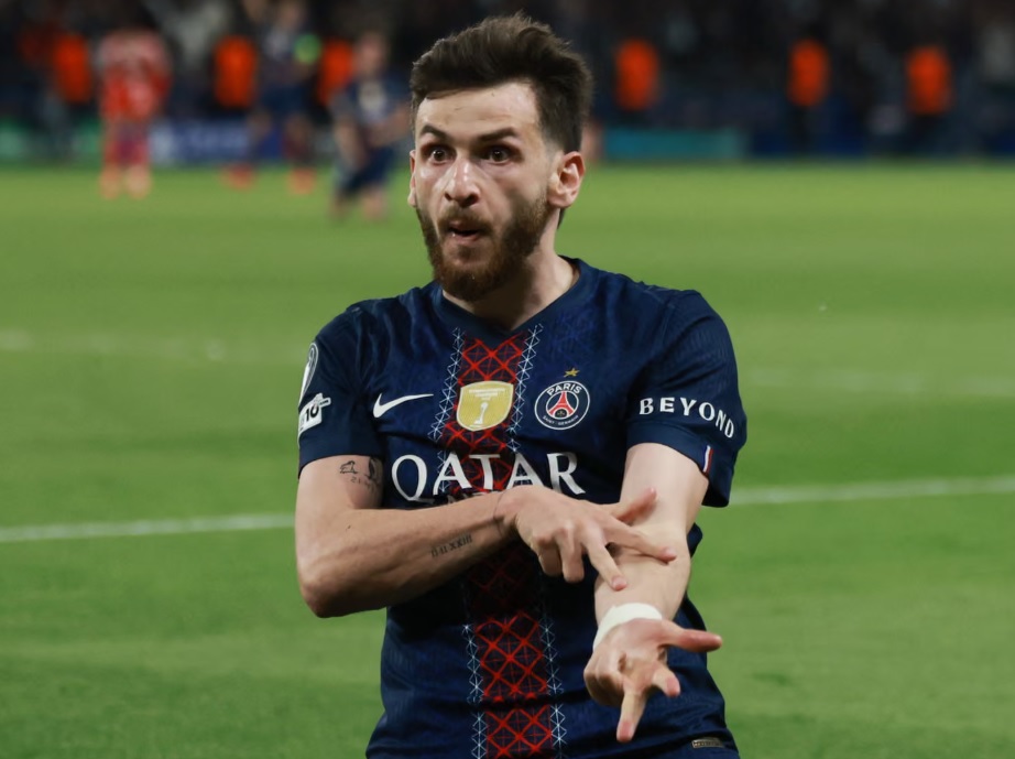 Kvaratkhelia có ngày thi đấu bùng nổ