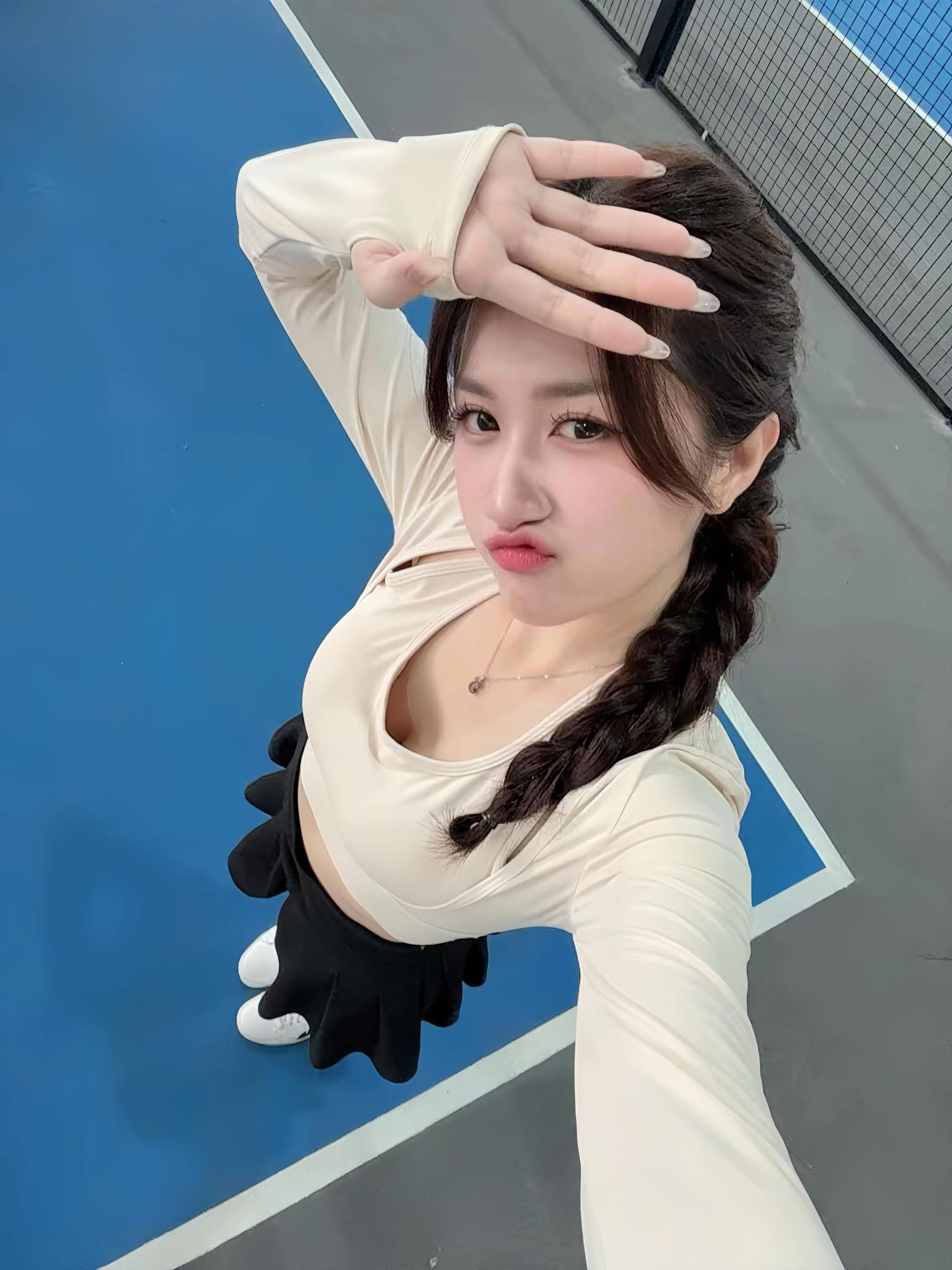 Sức hút đặc biệt từ MC Linh Nắng sau màn thay đổi ngoạn mục