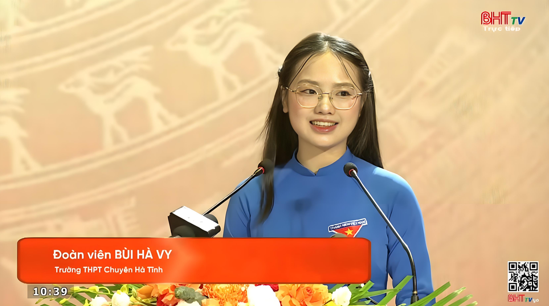 Nữ sinh lớp 11 trường THPT chuyên Hà Tĩnh