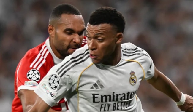 Mbappe đang tập luyện chuẩn bị