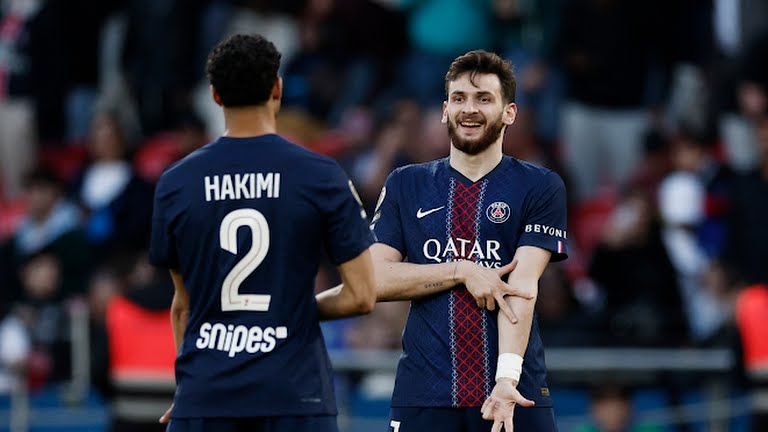 PSG vượt trội Angers về phong độ và đẳng cấp