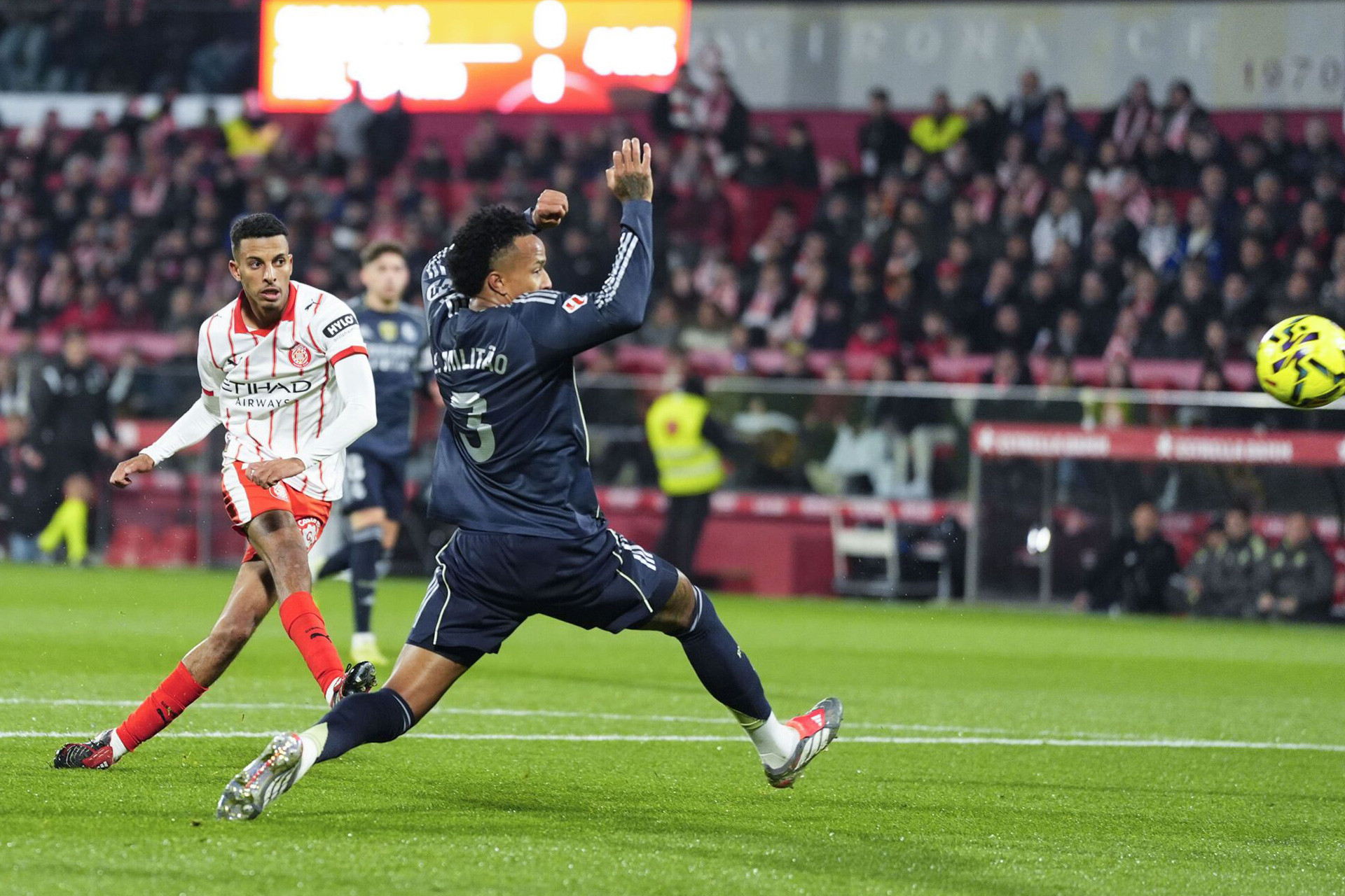 Tiền vệ Azzedine Ounahi trở thành mục tiêu Man City