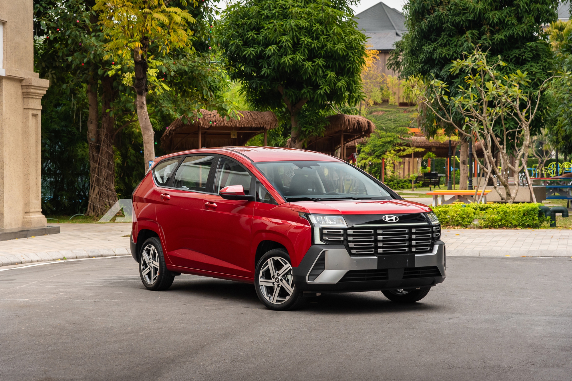 Ngoại thất Hyundai Stargazer 2026 với thiết kế trẻ trung Hyundai Stargazer 2026 phiên bản facelift với đầu xe mới