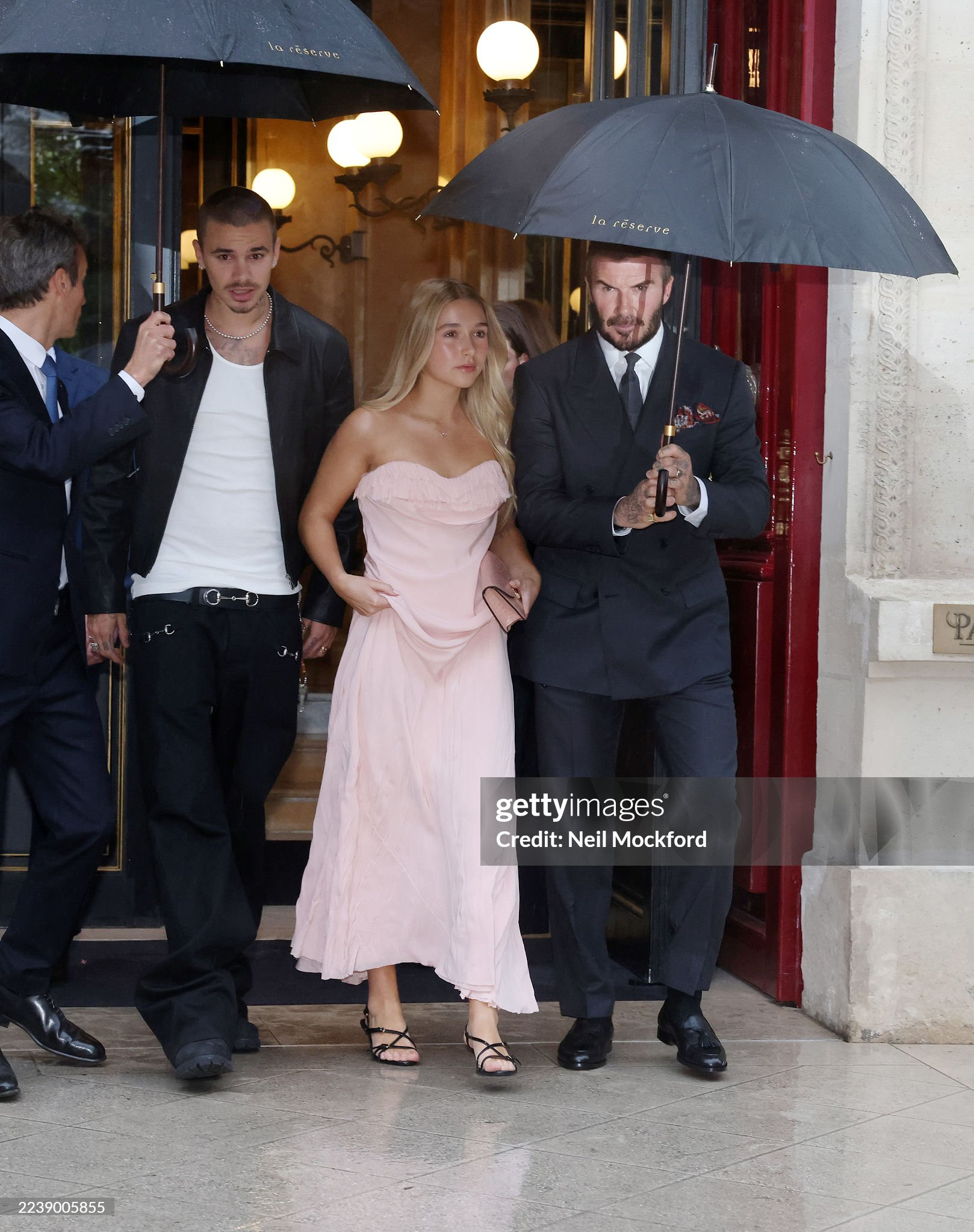 Harper Beckham phong cách thời trang thanh lịch