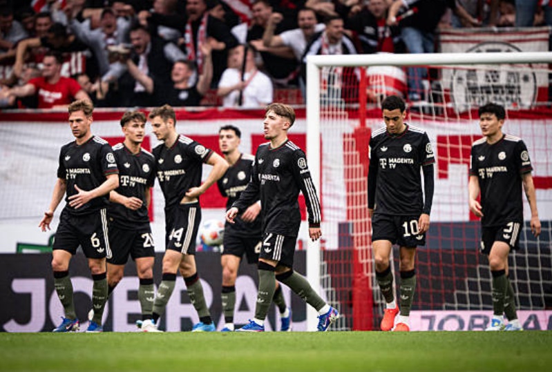 Bayern bất ngờ để thủng lưới.