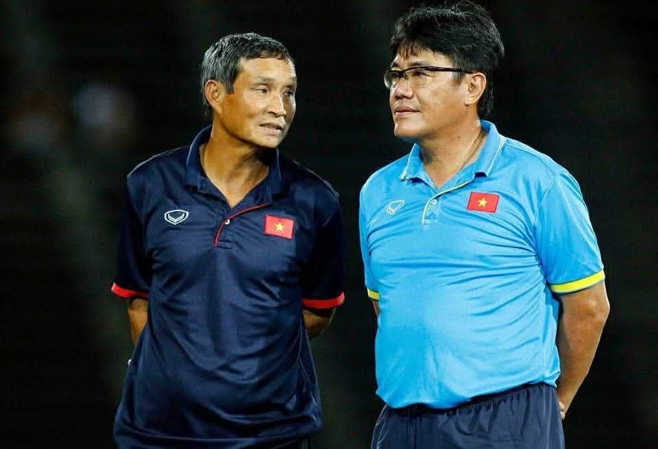 HLV Mai Đức Chung chúc Tết độc giả Dân trí, hướng về World Cup - 3