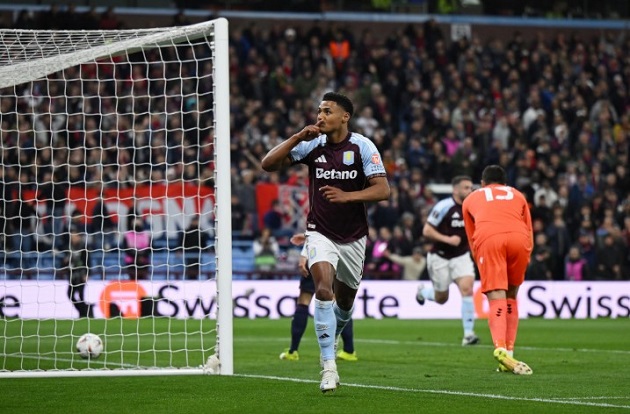 Villa tiến sâu ở Europa League mùa này.