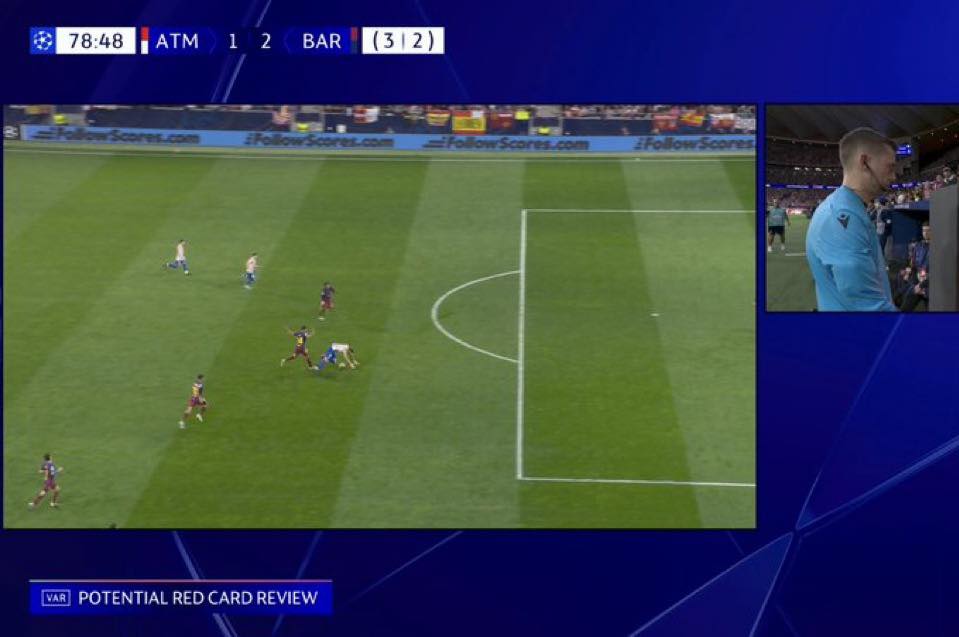 Tình huống Garcia nhận thẻ đỏ