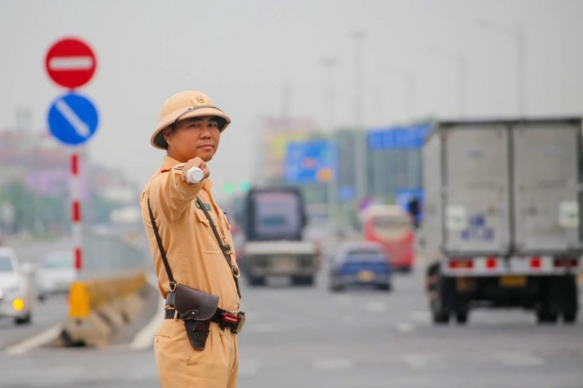 Phân luồng giao thông tại Mỹ Đình ngày 28/4