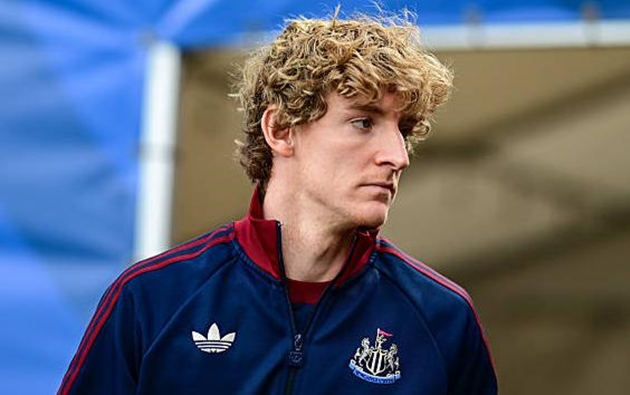 Bayern Munich quan tâm Anthony Gordon