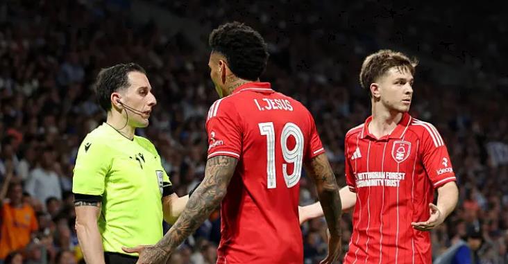 Igor Jesus bị từ chối bàn thắng