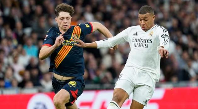 Mbappe chơi nổi bật cho Real Madrid.
