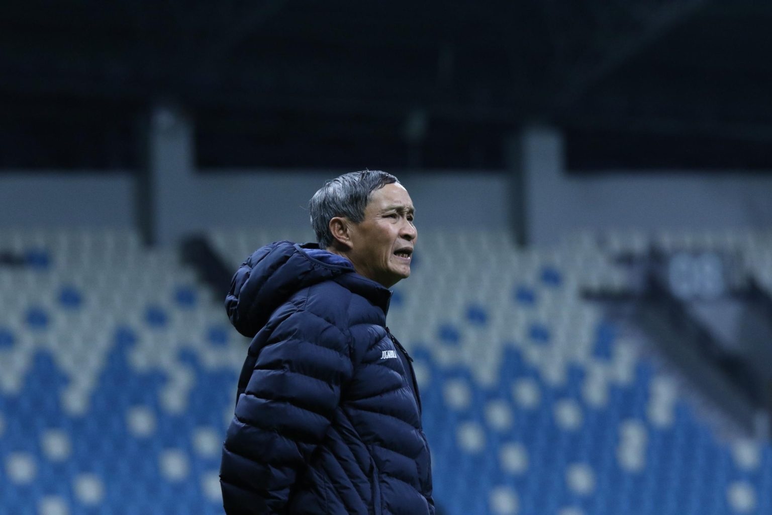 HLV Mai Đức Chung chúc Tết độc giả Dân trí, hướng về World Cup - 4