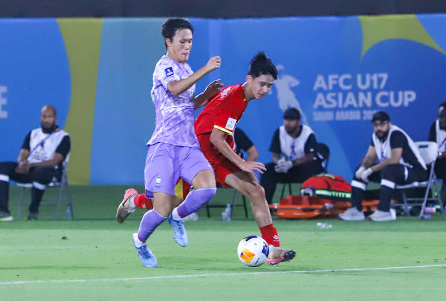 U17 Việt Nam bị dẫn ngược bởi Hàn Quốc