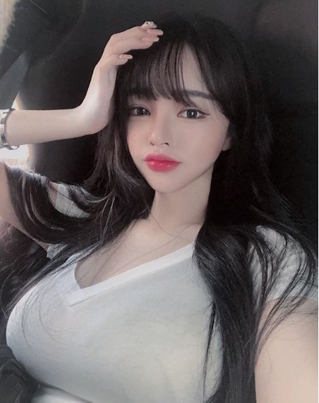 Son Ming với vẻ ngoài tự nhiên trong video