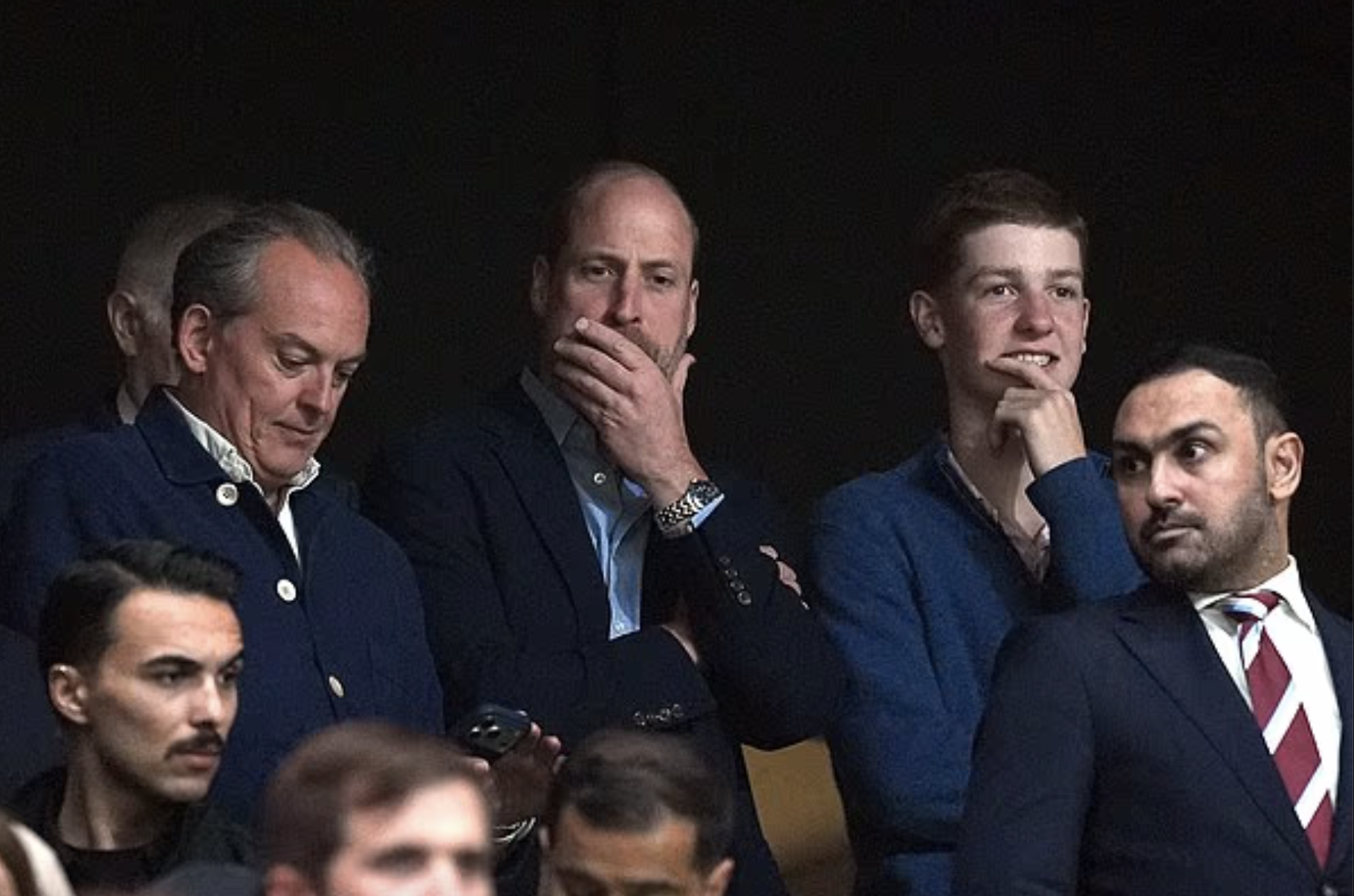 Lý do khiến Thái tử nước Anh bật khóc sau trận chung kết Europa League - Ảnh 2. Lý do khiến Thái tử nước Anh bật khóc sau trận chung kết Europa League - Ảnh 2.