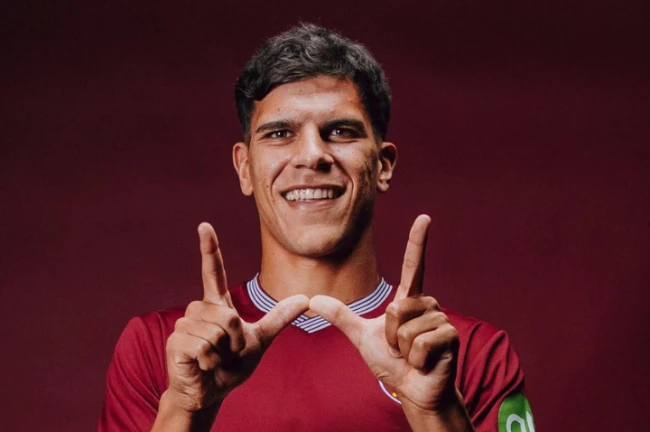 Arsenal và PSG cạnh tranh Mateus Fernandes