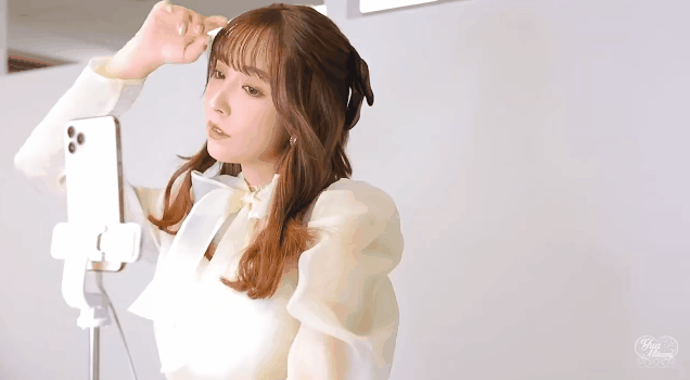 Yua Mikami thừa nhận khó khăn trong quay TikTok