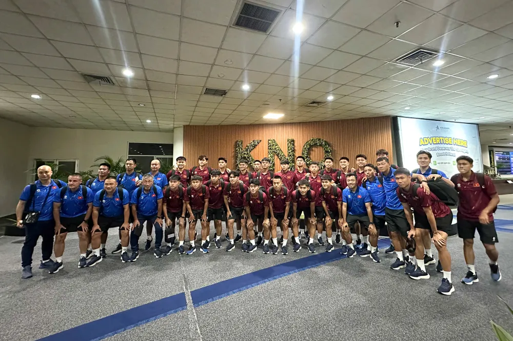 U19 Việt Nam đã đặt chân đến Medan (Indonesia) chuẩn bị tham dự Giải U19 Đông Nam Á 2026. U19 Việt Nam tại Medan chuẩn bị giải U19 Đông Nam Á