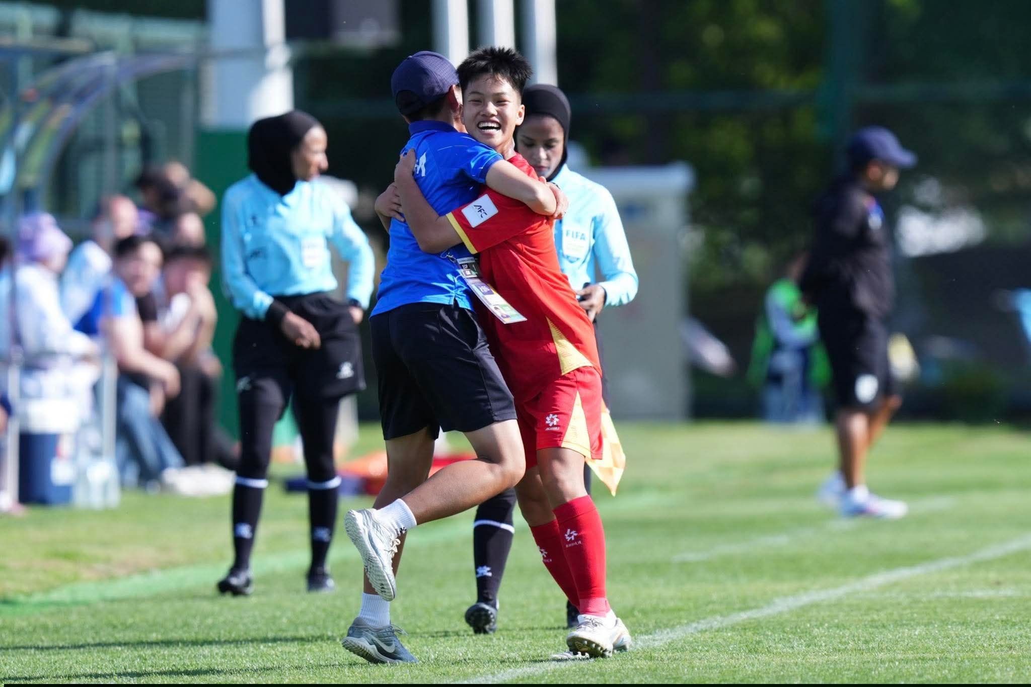 U17 nữ Việt Nam vừa có một trận đấu quả cảm trước Thái Lan