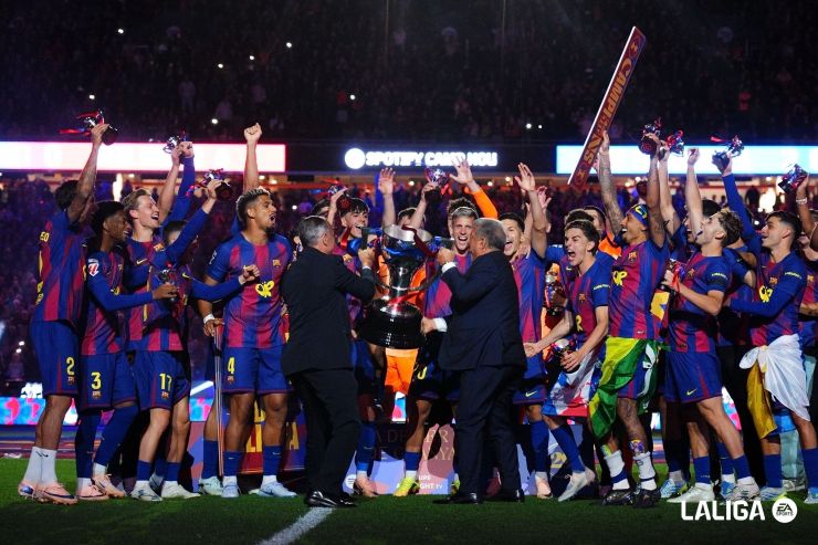 Barcelona vừa lên ngôi vô địch La Liga 2025/26. Barcelona đăng quang La Liga mùa giải mới nhất