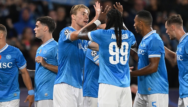 Hojlund dẫn dắt hàng công Napoli